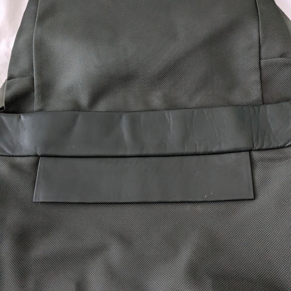 Tumi Green Messenger Bag Ballistic Nylon And Full-grain Leather Style 4367 - Picture 12 of 12